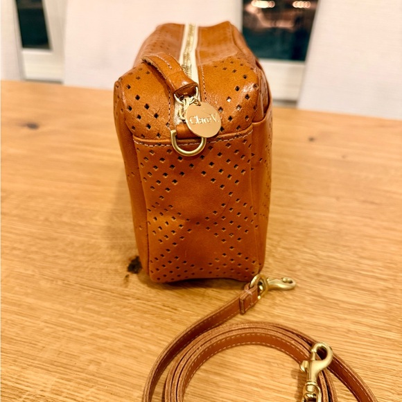 Clare v Marisol w/ Front Pocket - Cuoio Lightweight Checker Perf EUC - Picture 3 of 7